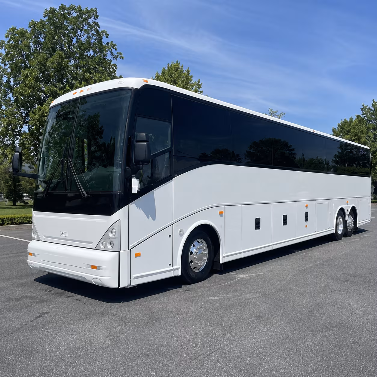 charter buses for arkansas state red wolves game days 2