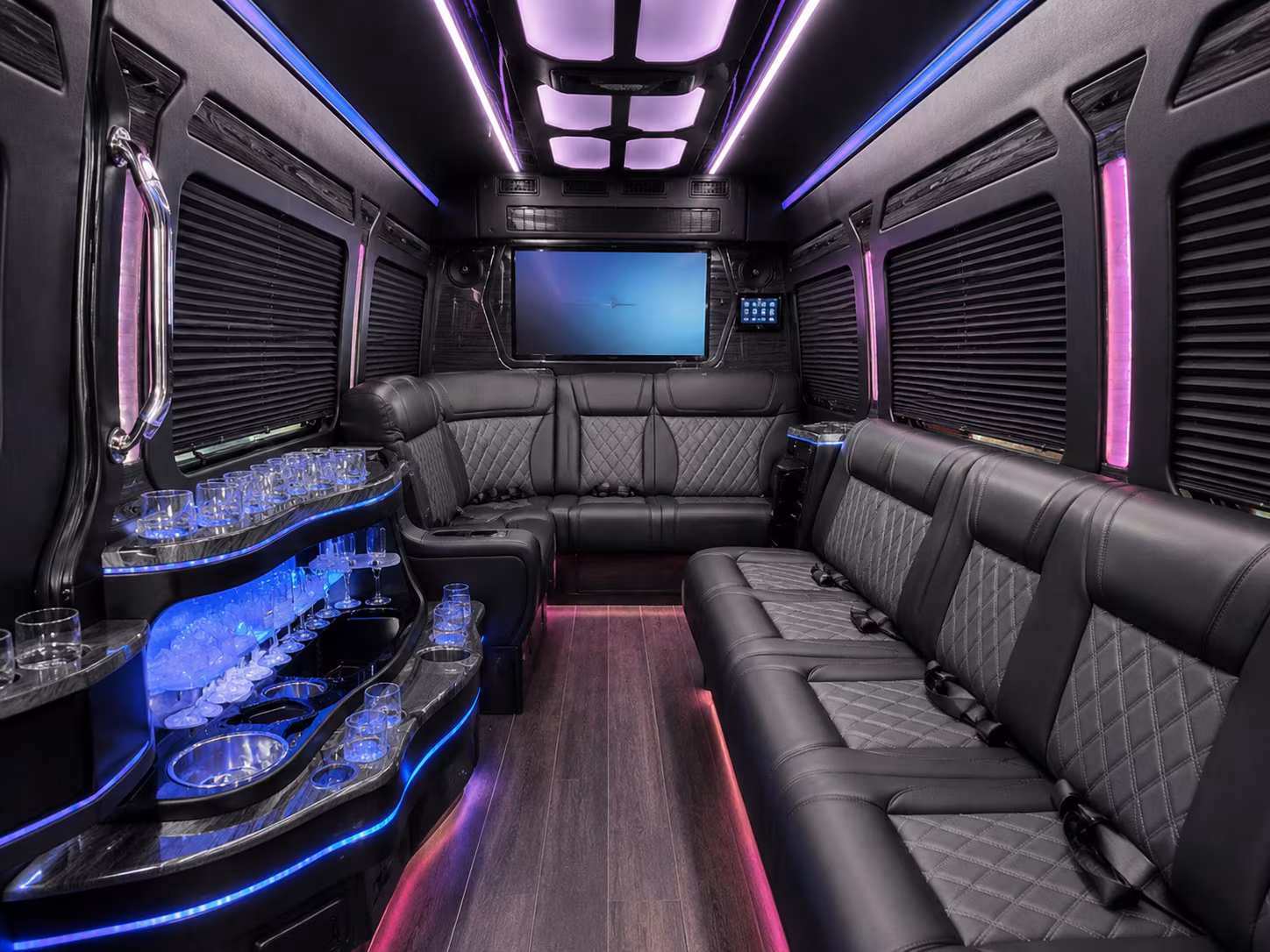 corporate and convention bus rentals in jonesboro arkansas