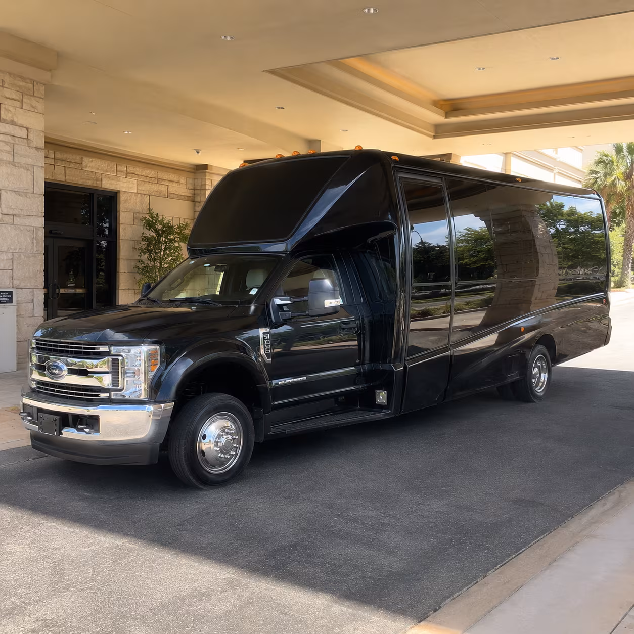 jonesboro quincea n era sweet 16 party bus rental