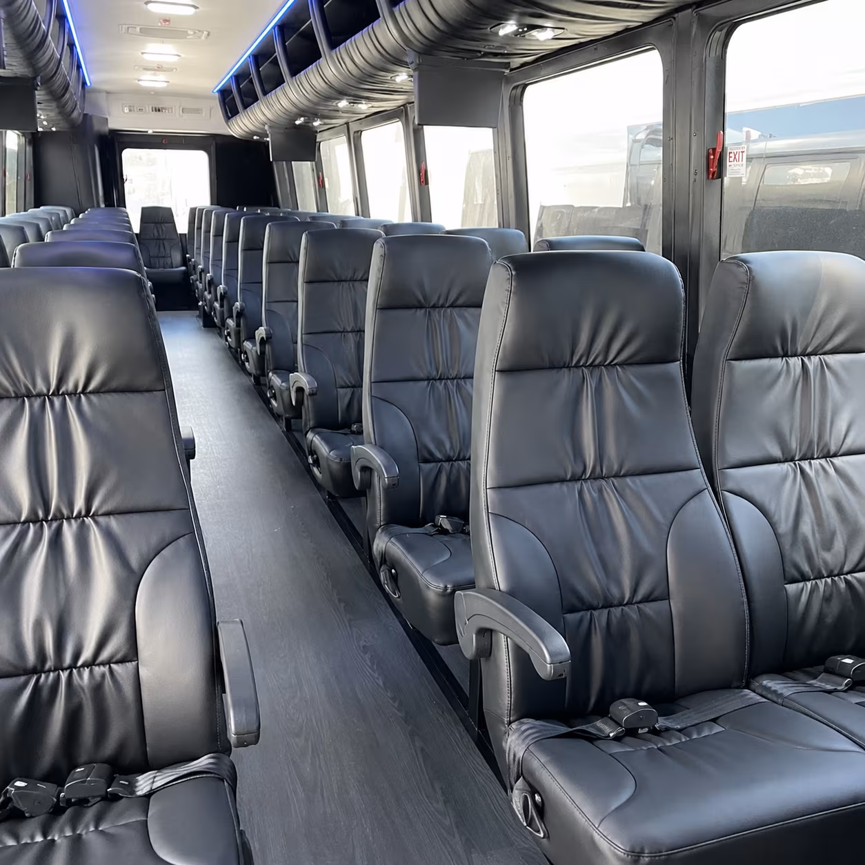 shuttle buses for wedding guests between jonesboro hotels and your ceremony venue